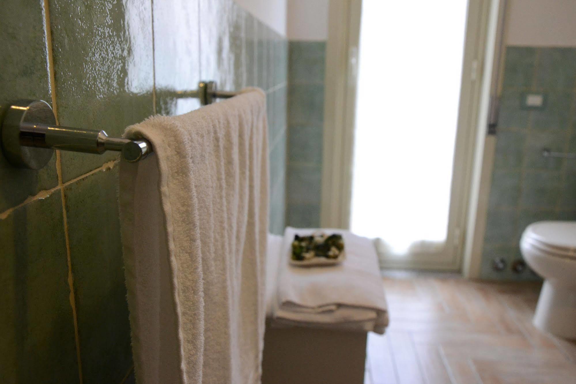 B&B Notti E Dintorni ニコロージ エクステリア 写真